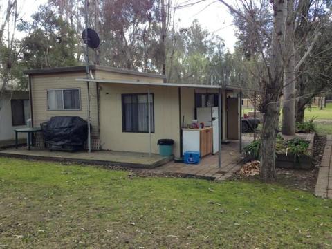 Murray River Frontage - Cabin
