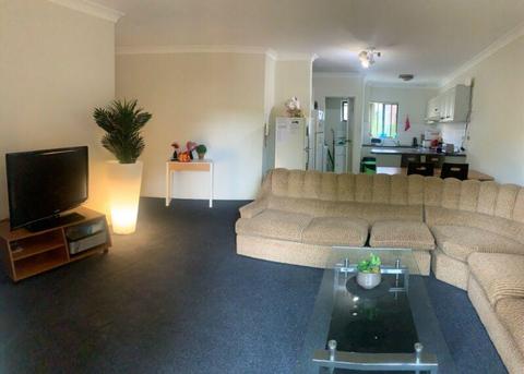 Female share room in Chippendale (10 min walk to Central and Redfern)