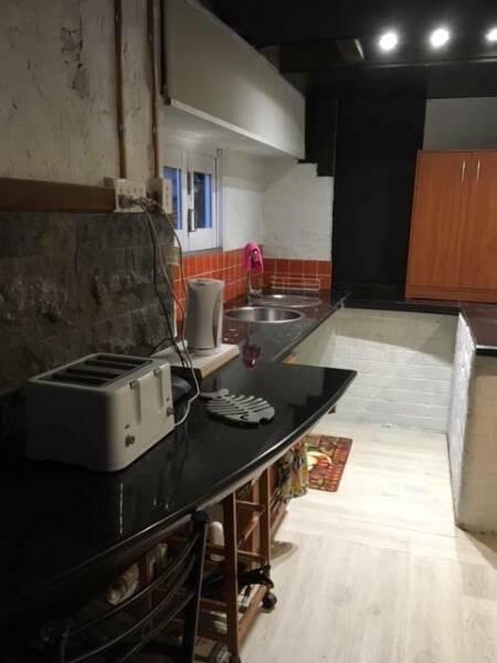 furnished apartment - 10 Min to city Pet Friendly