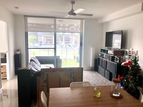 BREAKING LEASE - fully air conditioned unit $400PW
