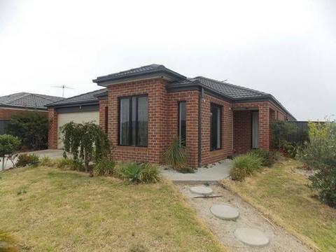 **4 BDR Family Home for Rent** Opp Derrimut Primary School $430pw