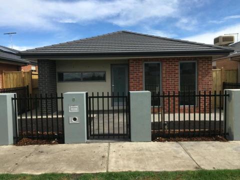 Brand new 3bedroom home in Lalor 3075