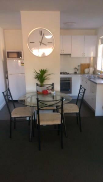 Crawley Furnished Apartment Close to UWA