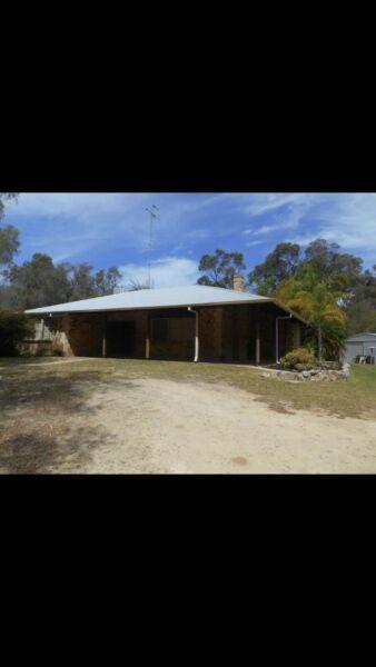 4 Bedroom 1 Bathroom House for Rent on 5 acres South of Mandurah