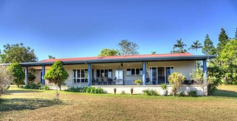 Picturesque acreage house and land south of Cairns, north of Innisfail