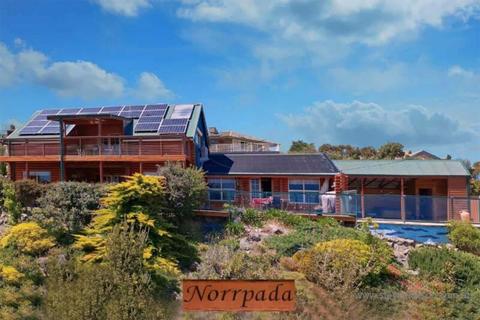 'Norrpada' is high on a hill and looking out to sea. The entertainer