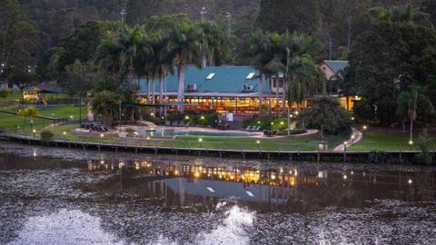 Timeshare Cedar Lake Country Resort, 2 wks ownership, 2020 fees paid!