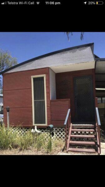 Beautiful parkhome permanent or holiday house on estuary