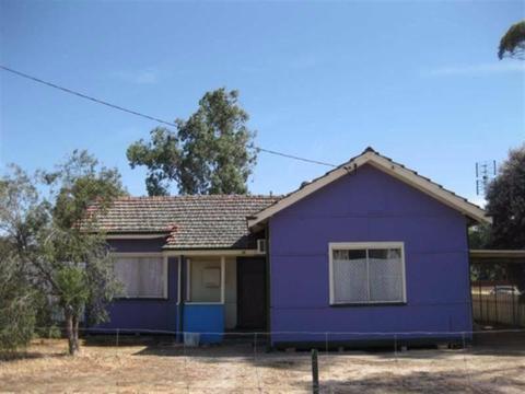 Country Cottage For Sale in TAMMIN WA