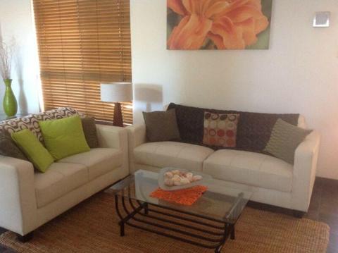 Fully furnished 2 bed unit