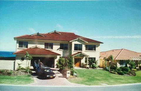 BARGAIN Mindarie, 950sqm block, 180 ocean views, 9 large bedrooms