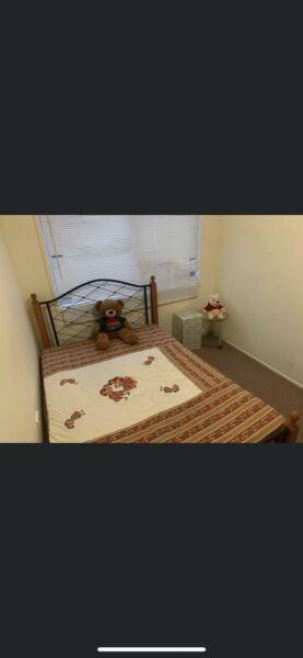 Room for rent in kedron