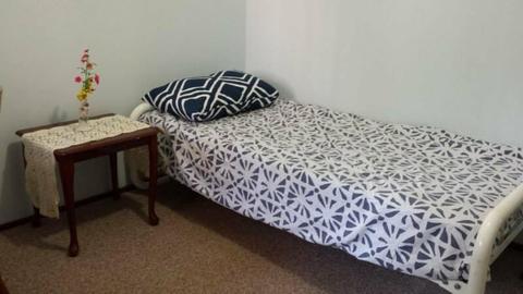 Furnished room available in Palmerston (females only)