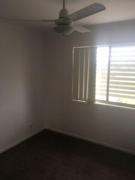 Room for rent $120