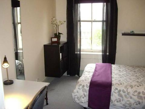 Room to Rent - Adelaide CBD (Gilles St) **all Inc Bills & Cleaner**