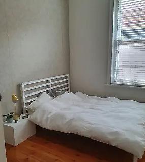 room for rent 10mins from the city