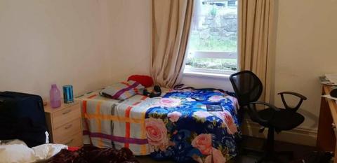 Room available in Sandy Bay