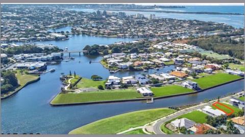 Land for SALE . PELICAN WATERS, QLD