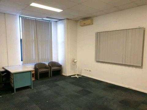 Office space to rent in Lansvale
