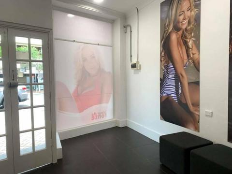 Space available in Established Spray Tanning Studio for Nail Artist