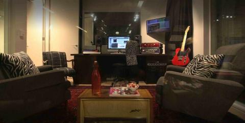 Sound Studio / Edit Suite / Creative Space hire Sydney CBD - $700 p/wk