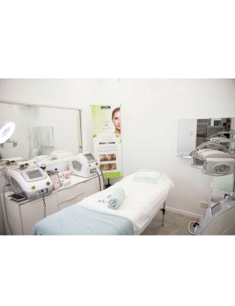 Room for rent in a busy skin clinic in upper Coomera