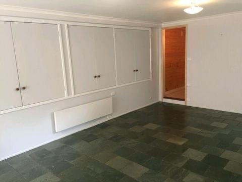 Flat for rent - Calwell