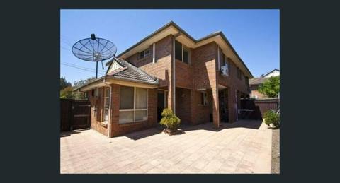 Fully furnished 4/5 bedroom house for rent in Granville, NSW