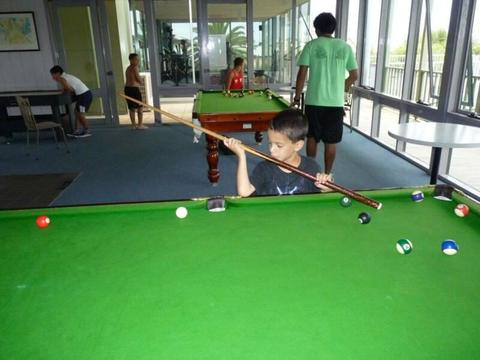 School holiday family accommodation Rosebud resort Nepean Country Club