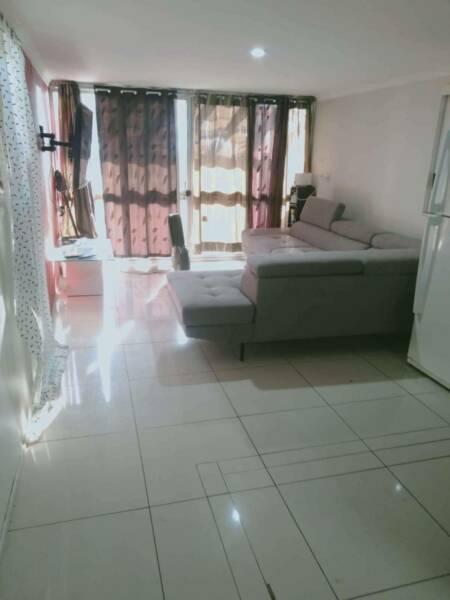 Fully Furnished 1 Bedroom Granny Flat for Rent in Wishart