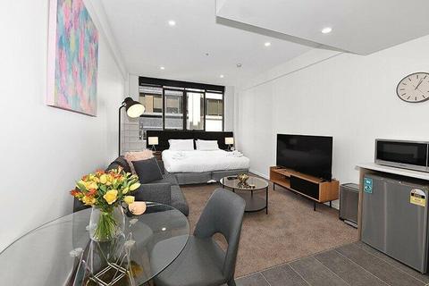 Queen St Studio Apt Fully Furnished All Bills Included $635 Per week