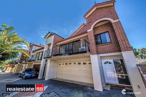 3 BED x 3 BATH HOUSE FOR RENT - $550 PW - 5/142 PALMERSTON ST PERTH