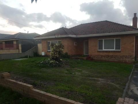 Fully Furnished renovated house near Perth Domestic Airport/City