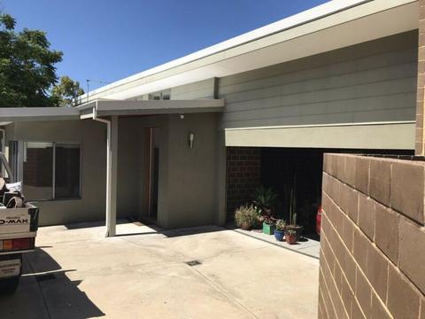 4x2 home for rent in Hilton (near Freo)
