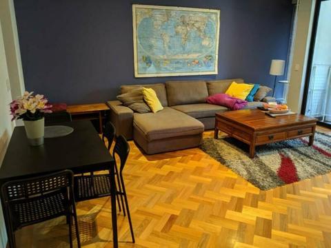 Looking for Roommate! Apartment in Pyrmont