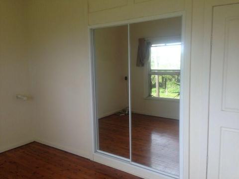 Room to rent in Amazing Stanwell Tops