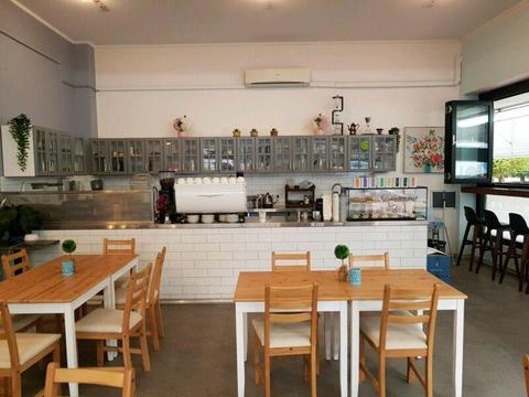 New cafe, tea & waffle house Wollongong