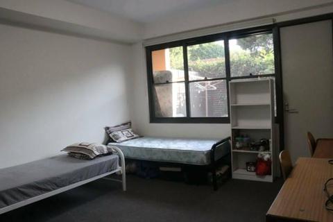 Spacious, master bedroom for sharing on Barker Street, Kingsford