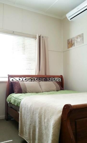 Air condition ensuite near Base Hospital and CBD