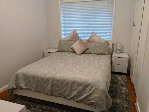 Furnished Room for Rent in Cheltenham Golden Triangle