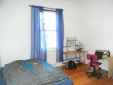 A large furnished bedroom in North Melbourne for lease