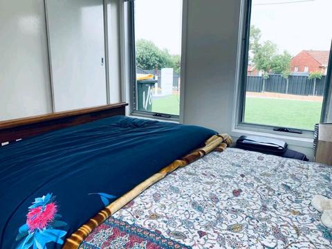 Room for rent (Broadmeadows)