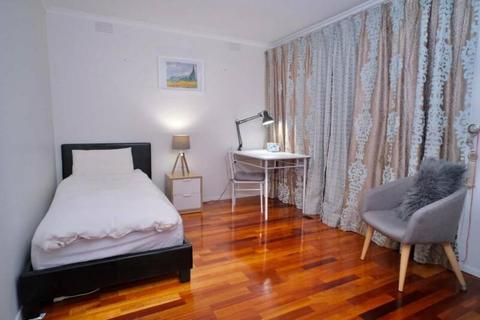 New bedroom( heating cooling) in Glen Waverley incl. bills