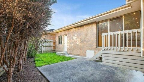 Room for Rent in Boronia!