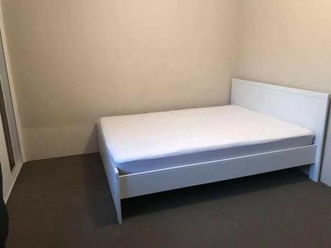 Furnished master bedroom for rent near Curtin University Bentley