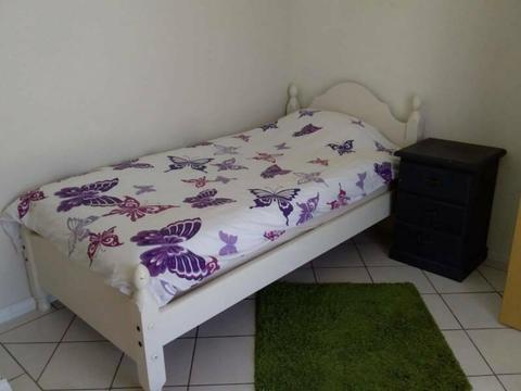Room for rent for ECU female student