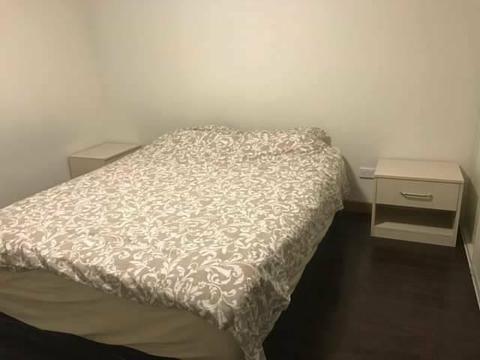 **PERTH CITY DOUBLE-BED ROOM** WITH OWN BATH