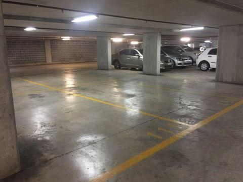 Parking for rent, UTS ULTIMO