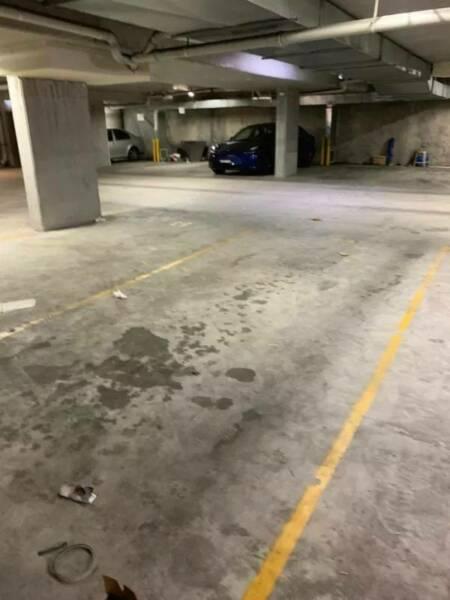 Car park space for rent in Ultimo