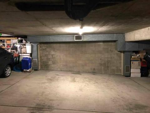 Secured garage/parking in Cremorne